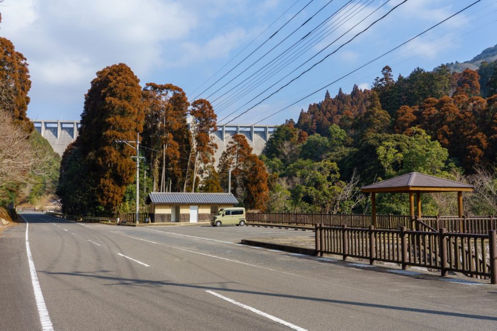 嘉瀬川ダム河畔公園